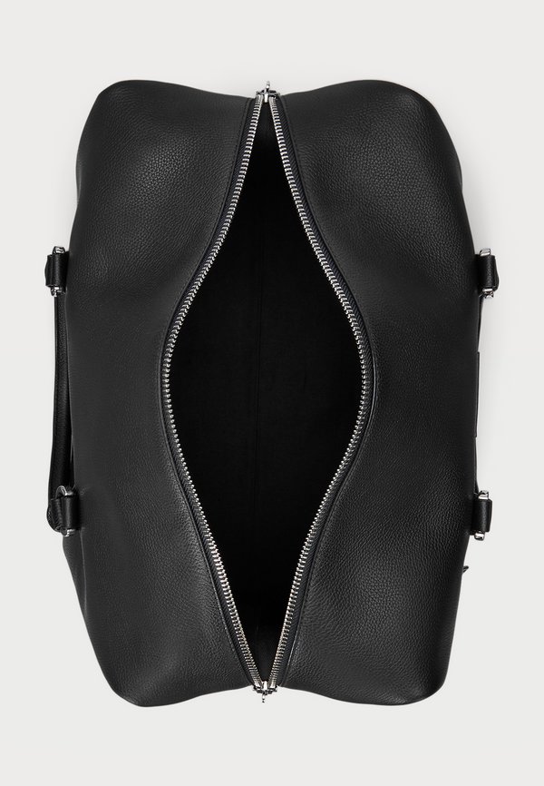 PEBBLED LEATHER DUFFEL - Weekend bag2