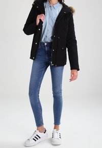 TWINTIP Giacca da mezza stagione - black