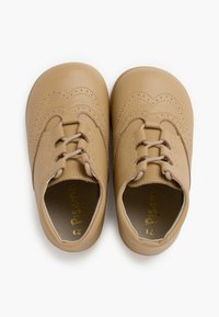 Pisamonas INGLESITOS INGLESA - Botine cu șireturi - beige