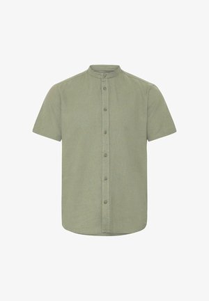 Lühikeste varrukatega kraega särk helerohelisest kangast, esiküljel nööbid, sirge lõikega ja peene tekstuuriga, ilma nähtavate mustriteta.