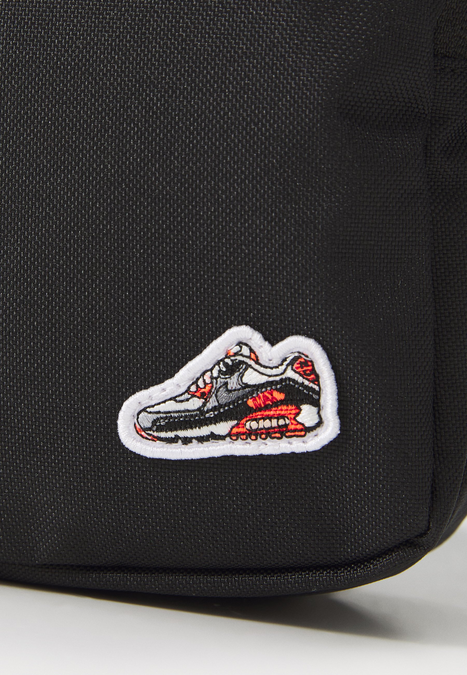 nike air bag sneakers