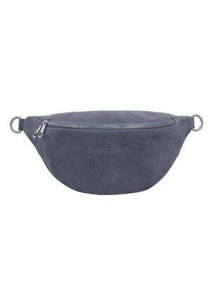 Kompakte graue Wildleder-Gürteltasche mit einem horizontalen Reißverschluss und Metallringen an jedem Ende zur Befestigung eines Gurts.