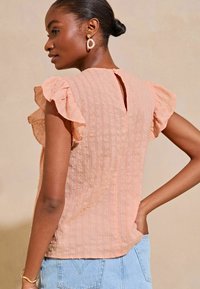 Lipsy DOBBY SHELL - REGULAR FIT - Pluus - orange