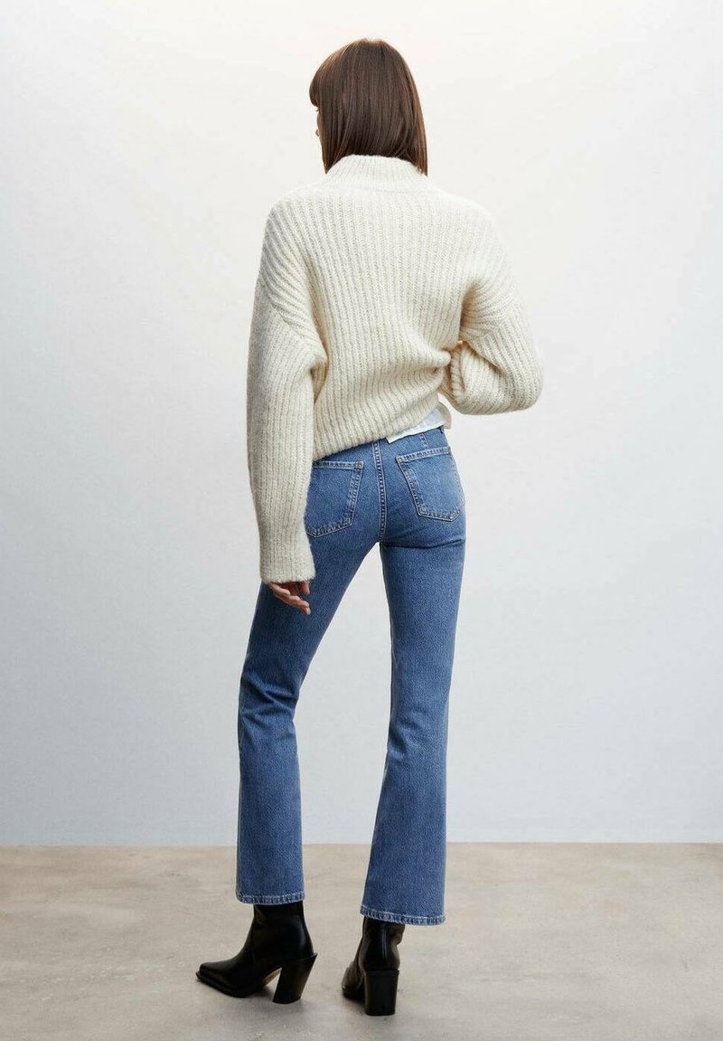 CARMELA - Vaqueros a campana - medium blue/azul