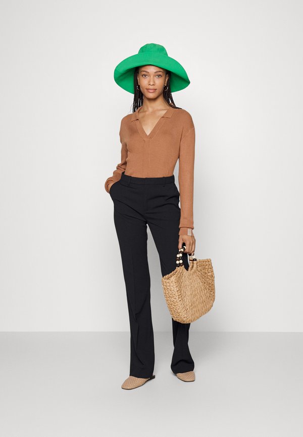 TROUSER FIONA ELONGATED - Trousers2