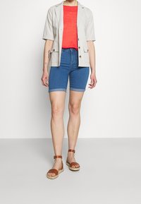 ONLY Shorts vaqueros - blue