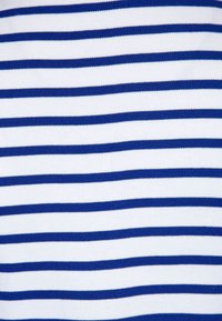 Armor lux DOËLAN MARINIÈRE - T-shirt print - blanc/etoile