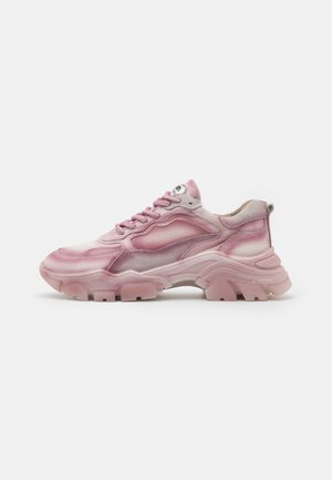 TAYKE OVER - Sneakersy niskie - vintage pink