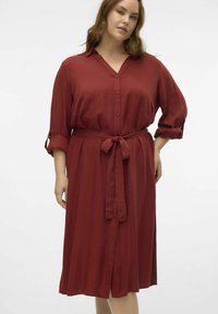 Vero Moda Curve Skjortekjole - fired brick