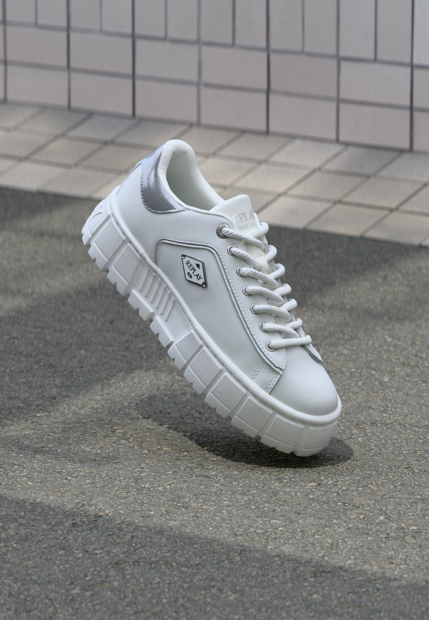 Replay PAULETTE CITY Trainers white