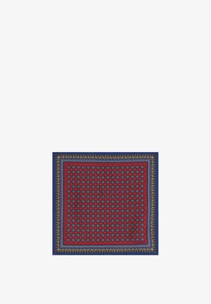 Pañuelo cuadrado rojo con patrones geométricos circulares en azul y verde, y un borde azul con diseños triangulares multicolores.