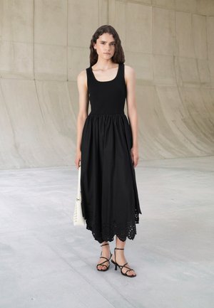 HANKERCHIEF HEM MIXED MEDIA - Maxi dress - true black