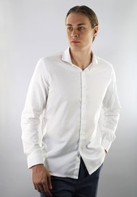Vercate NON IRON SLIM FIT - Zakelijk overhemd - white