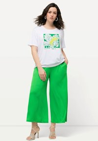 Ulla Popken CULOTTE STRUCTUUR  ELASTISCHE BAND - Kalhoty - parsley