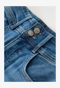 Nevybrané, mid blue denim