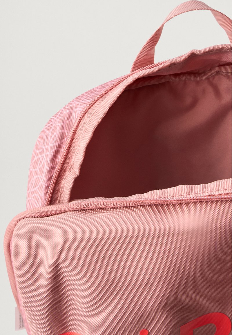Jordan X PSG Rust Pink Laptop Backpack O/S Women\'s Streetwear Jan Flight Bag Jordan JAN PSG - Rucksack - rust pink/light pink - Zalando.co.uk main image 4
