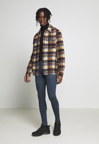 Brave Soul Maglione - black only