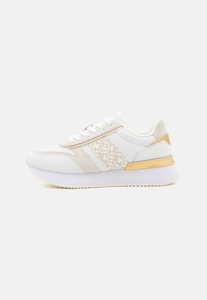 LUX MONOGRAM RUNNER - Zapatillas - white/ivory petal