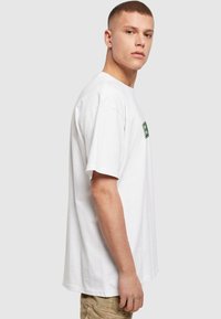 Merchcode BOSTON HEAVY - T-shirts print - white