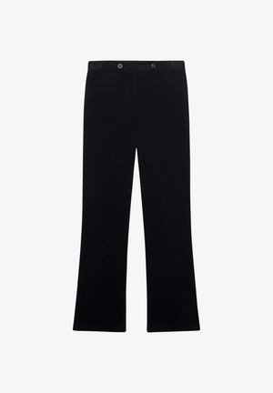 Pantalons évasés noirs au toucher lisse, avec deux poches avant et une fermeture à double bouton à la taille.