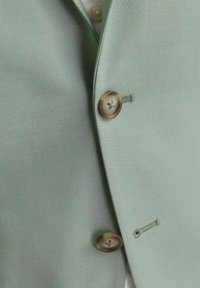 Thumbnail Image 7