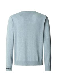 Šviesiai mėlynas megztinis, megztas raštas, apvalus iškirpimas, ilgomis rankovėmis, susiūtos rankogaliai ir apačia. Ant kairiojo rankogaliaus išsiuvinėta "JEANS".