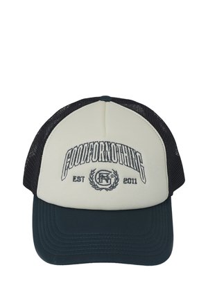 Baseballpet met zwarte mesh achterkant, wit voorpaneel, donkere klep en zwarte geborduurde tekst "GOODFORNOTHING EST 2011" met een logo.