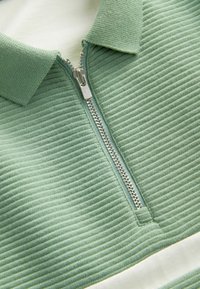 Next SHORT SLEEVE REGULAR FIT - Poloshirt - green ecru