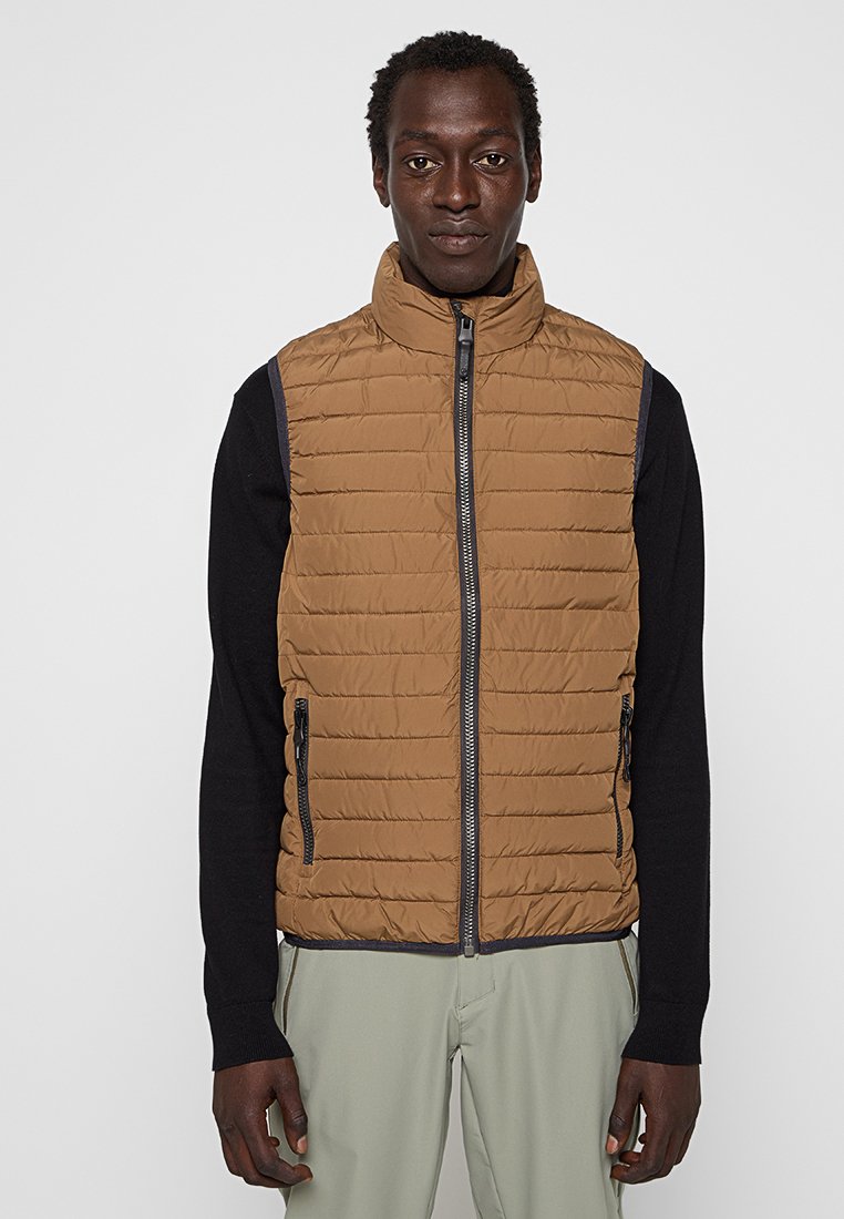 G.I.G.A. DX Bodywarmer cognac
