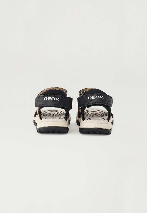 BOREALIS BOY - Walking sandals2