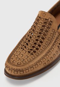 Steve Madden GRAMADA - Moccasins - taupe