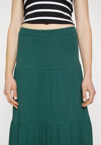 ONLY Tall ONLMAY SKIRT BOX - Jupe longue - june bug