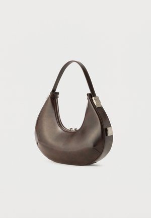 Rang 3: Osoi - TONI HOBO - Ručna torba