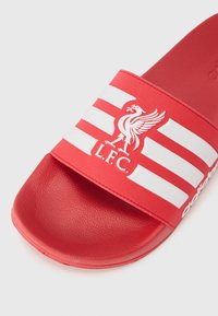 adidas Performance ADILETTE SHOWER LIVERPOOL UNISEX  - Badesandaler - red/white