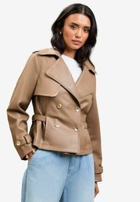 Dirbtinės odos striukė - neutral faux leather