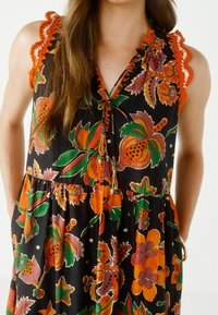 Next TIERED SUMMER - REGULAR FIT - Maxikjoler - black