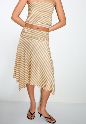 Bershka sukňa v tvare A - light yellow