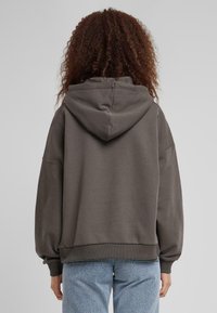 Karl Kani SMALL SIGNATURE ESSENTIAL OS  - Felpa con cappuccio - anthracite