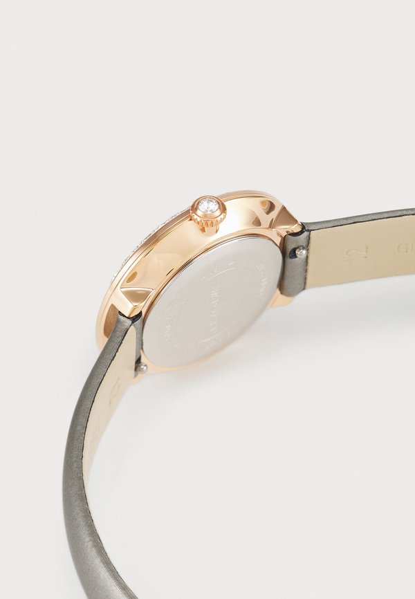 MATRIX TENNIS - Watch2