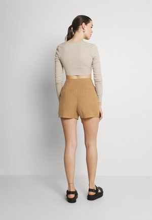 ONLMAGO LIFE - Shorts - toasted coconut