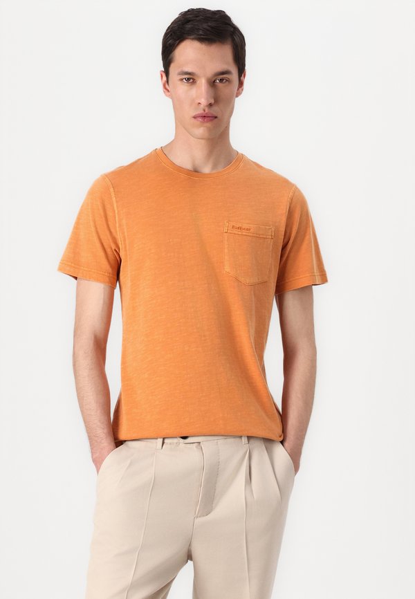 SLUB - Basic T-shirt - sunset haze2