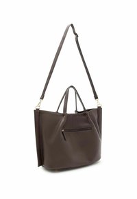 Borsa tote in pelle marrone testurizzata con doppio manico e tracolla staccabile, dotata di tasca frontale con cerniera.