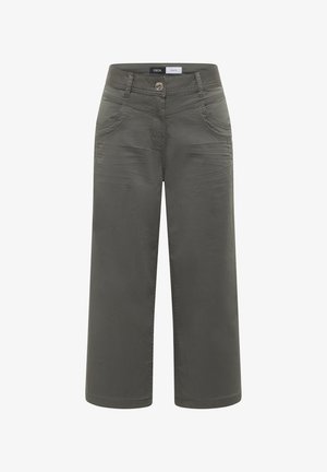 Mørkegrønne bukser med vide ben, forlommer, bæltestropper og knaplukning, mærket "Cecil Pants" på indersiden af taljen.