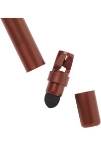 Marqueur marron avec un embout en mousse, finition métallique et un capuchon. Le corps est effilé, affichant une surface texturée et un léger éclat.