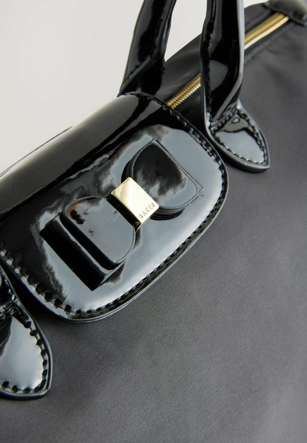 BACK TO SCHOOL BOW BLACK – Handtasche