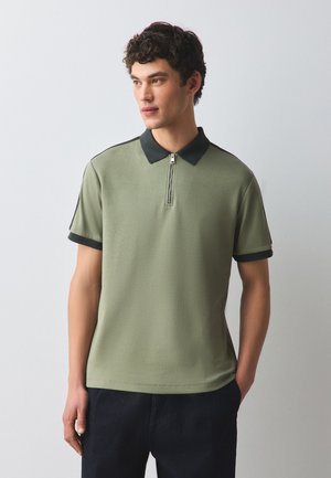 Next, - Koszulka polo