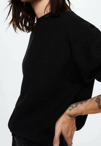 Mango Strickpullover - black