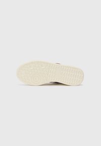 adidas Originals SAMBA XLG UNISEX - Matalavartiset tennarit - white/shadow red/off white