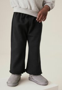 Next COSY WIDE - REGULAR FIT - Nadrágok - black
