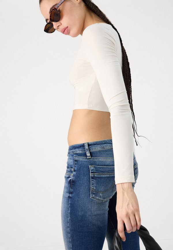 VALERIE - Bootcut jeans - marelle wash2